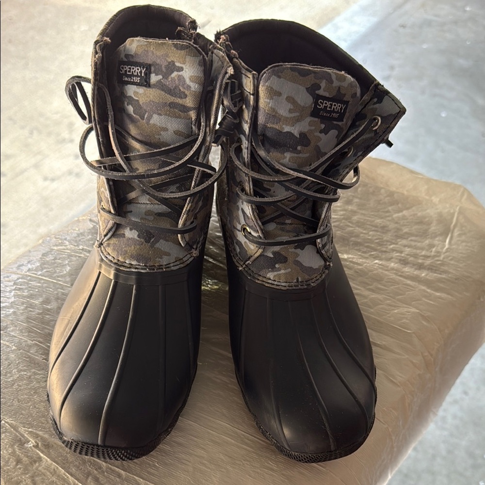 Sperry Blue and Camouflage Lace-Up Boots